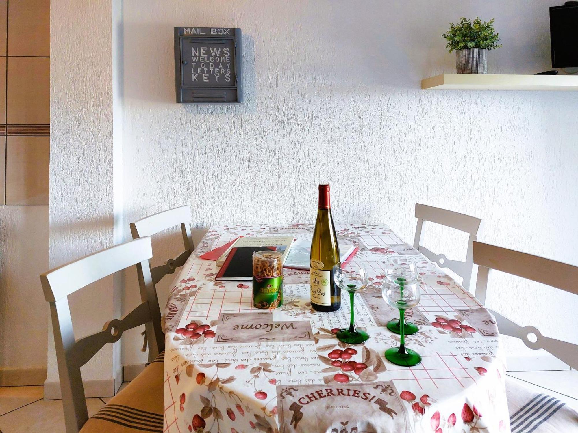Sainte-Croix-en-Plaine Le Cocon Appart Avec Parking Prive & Terrasse מראה חיצוני תמונה